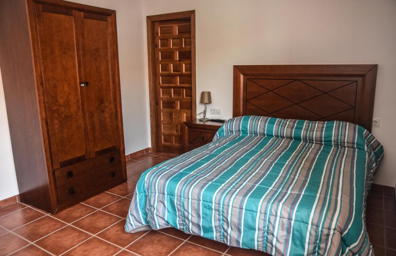 Suites Trastamara Montiel Exterior foto